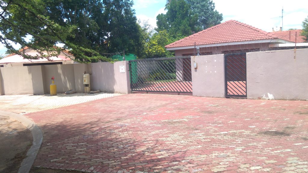 student accommodation at 1455 safari cul mmabatho unit 6