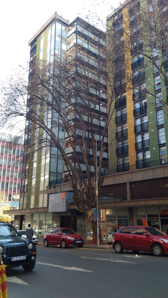 Ezilet-auckland-house-student-accommodation